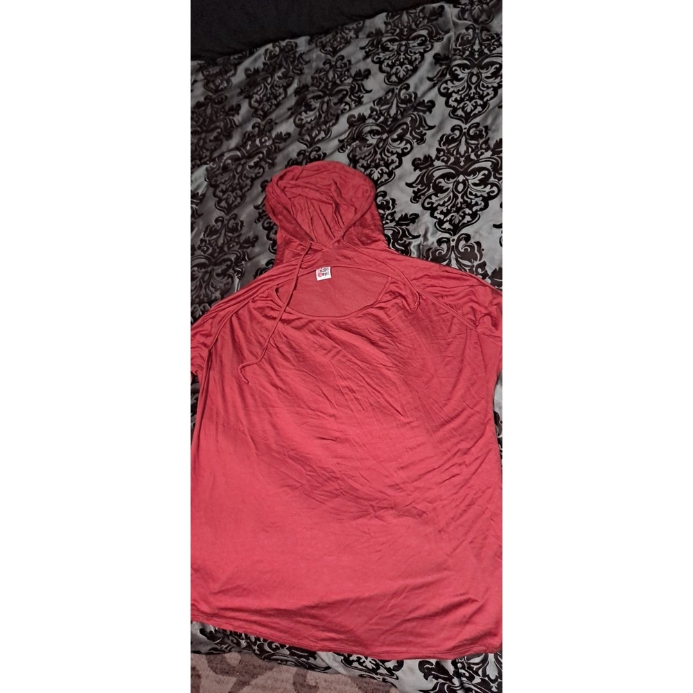 The Zig Zag Stripe Hooded Long Sleeve Shirt‎ With Keyhole Large Rusty Orange
